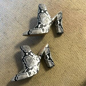 Aldo shoes 
Aldo Snake booties